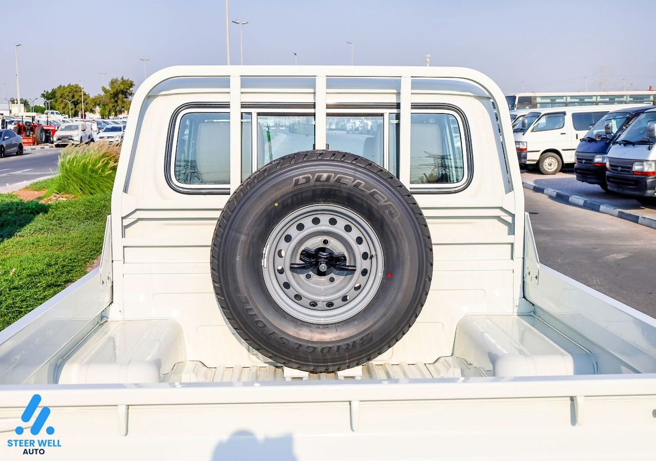 Toyota Land Cruiser Pick Up LC 79 D/C 2.8 T/DSL STD - E A/T -- Bulk Deals Available -- Export Only