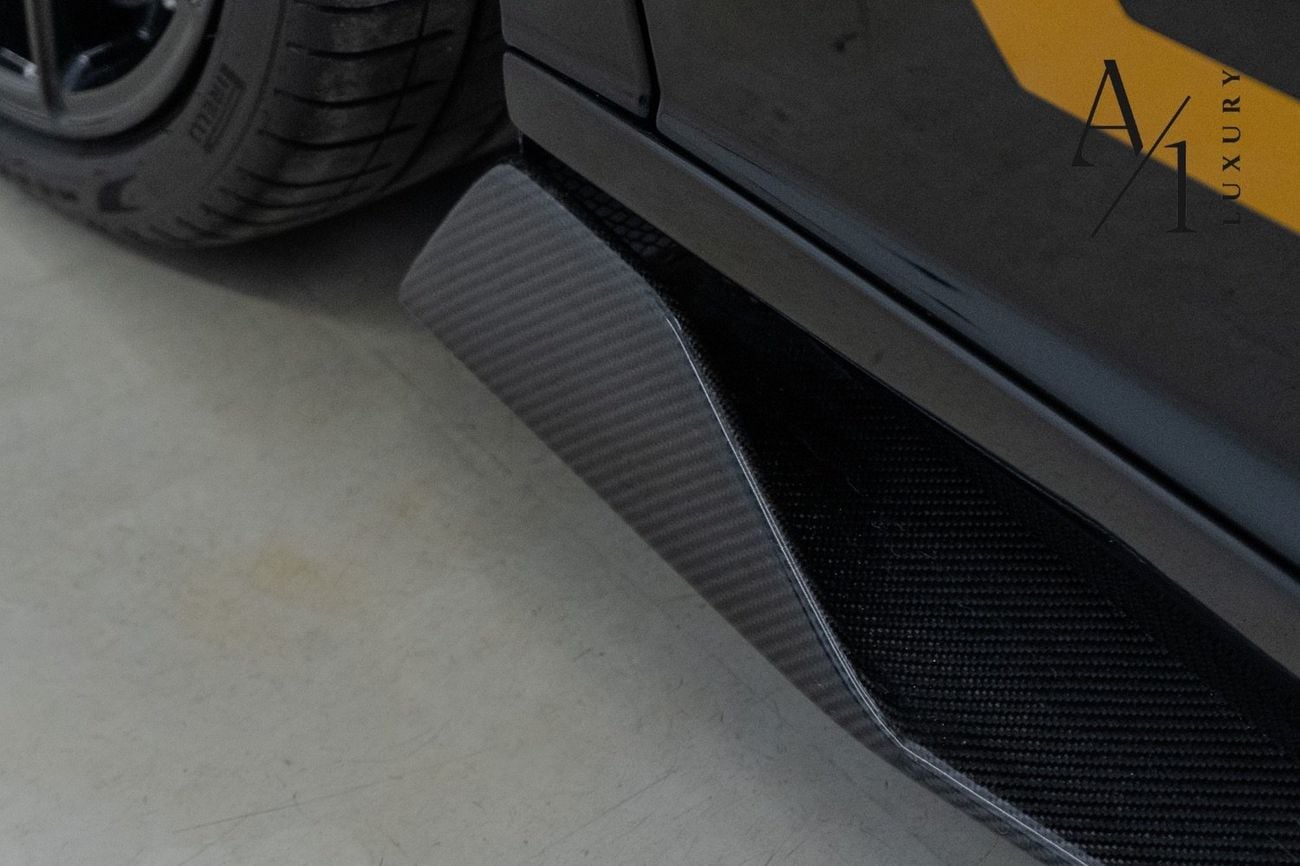 Lamborghini Aventador Roadster 2015, Excellent Condition, Full Carbon Fibre Package, SVJ Kit, European Spec