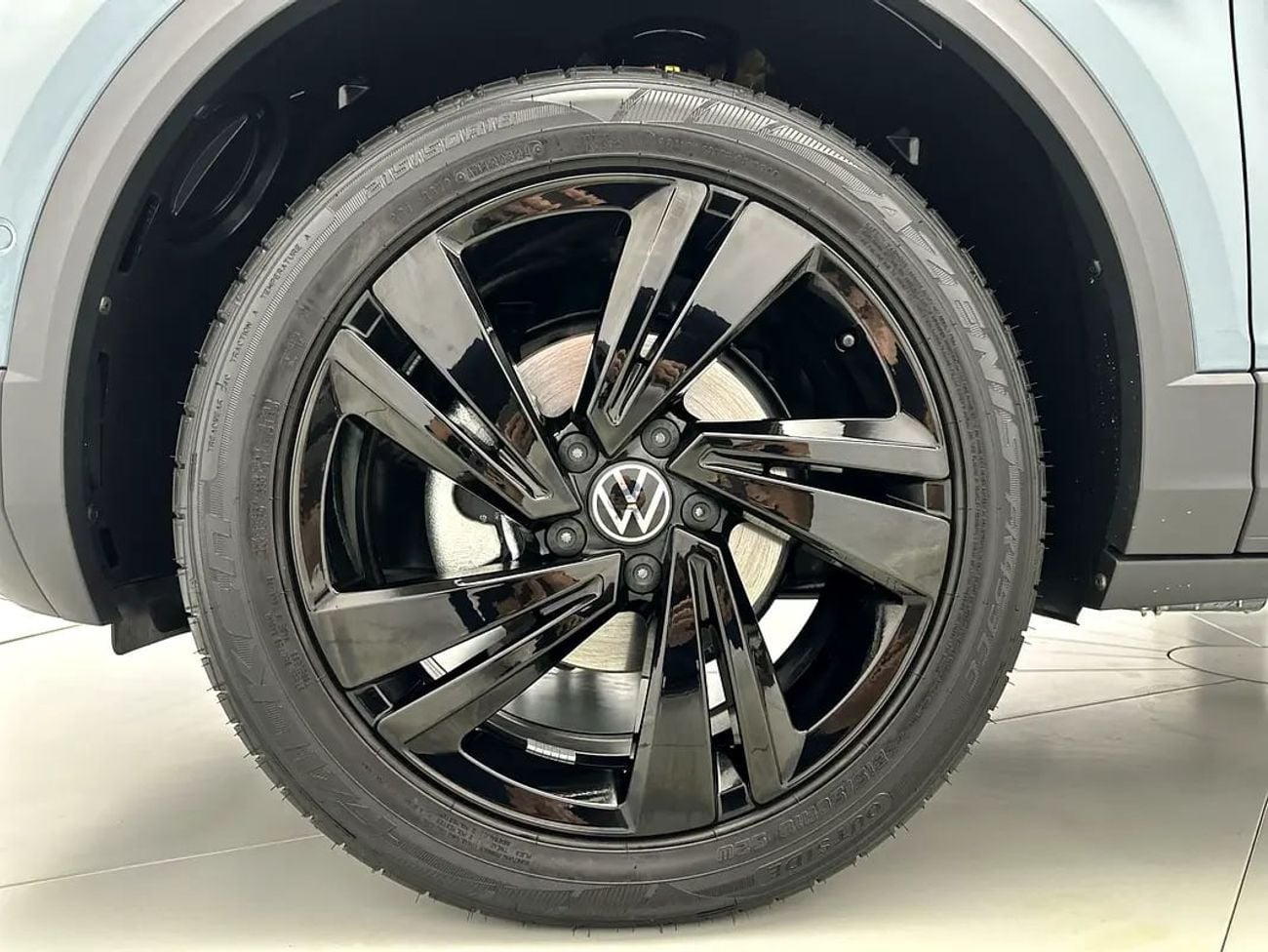 Volkswagen T ROC Style without Sunroof (REF#53392) / WAS 102,900 AED - NOW 69,900 AED