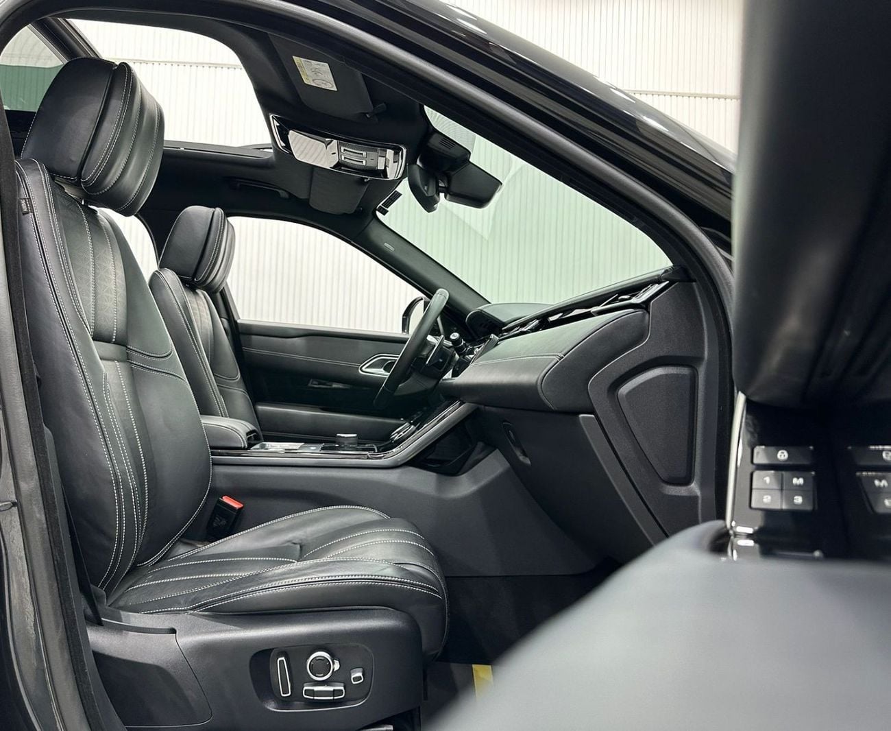 Land Rover Range Rover Velar P380 R-Dynamic HSE 2018 Range Rover Velar P380 HSE R-Dynamic, Oct 2025 Range Rover Warranty, Full Op