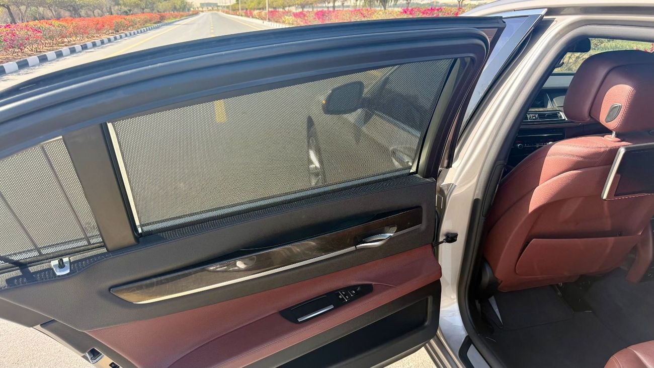 BMW 730Li Executive 3.0L