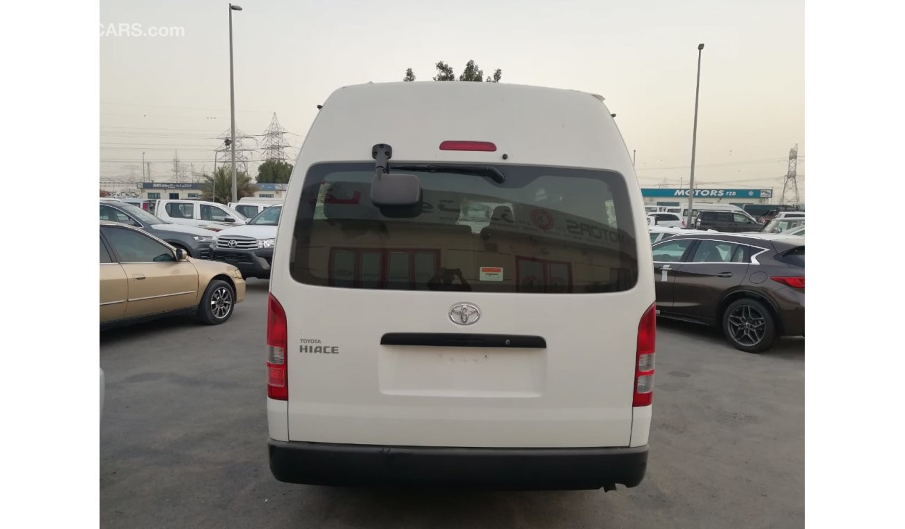 Toyota Hiace DSL HIGH ROOF