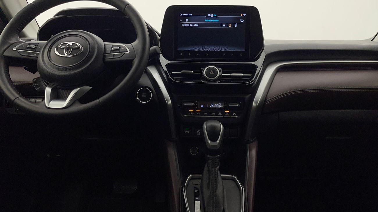 تويوتا أوربان كروزر GLX 1.5 | بدون دفعة مقدمة | اختبار القيادة في المنزل