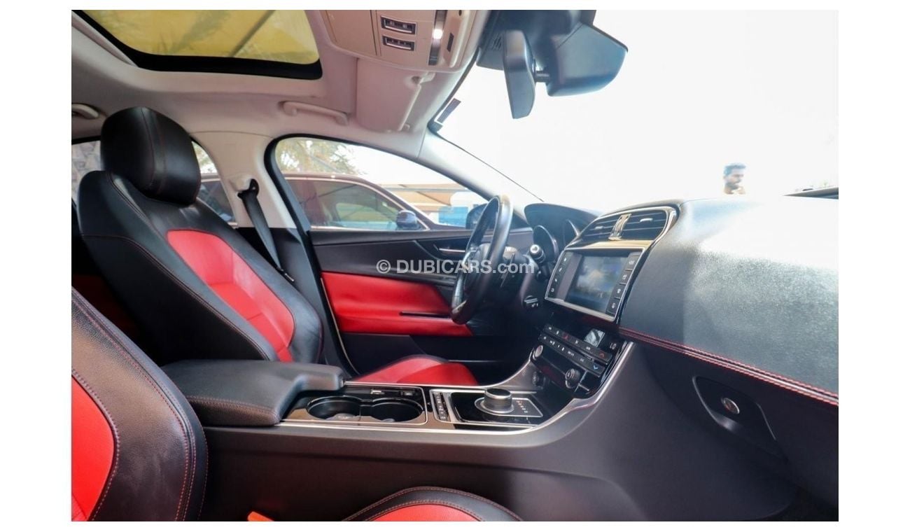 Jaguar XE Jaguar XE R-Sport 2017