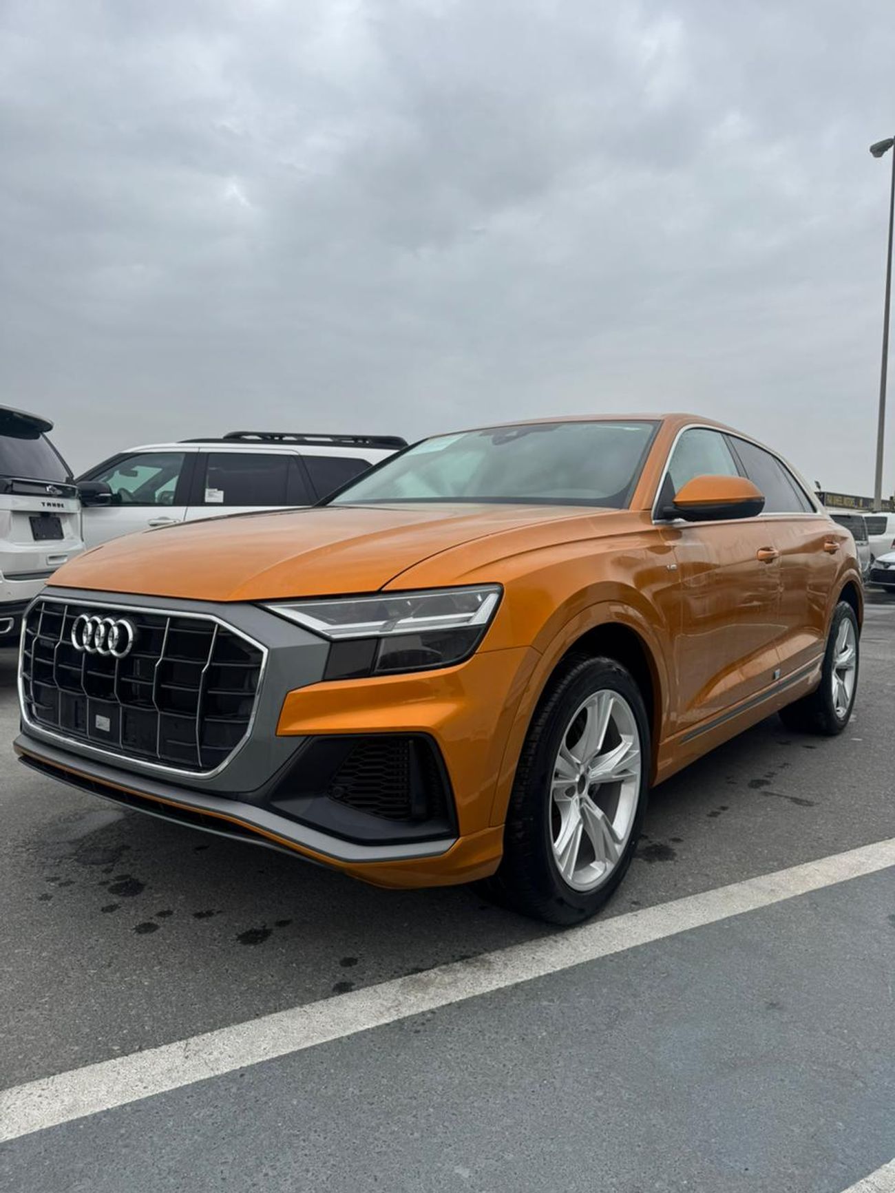 أودي Q8 55 TFSI quattro (340 HP)