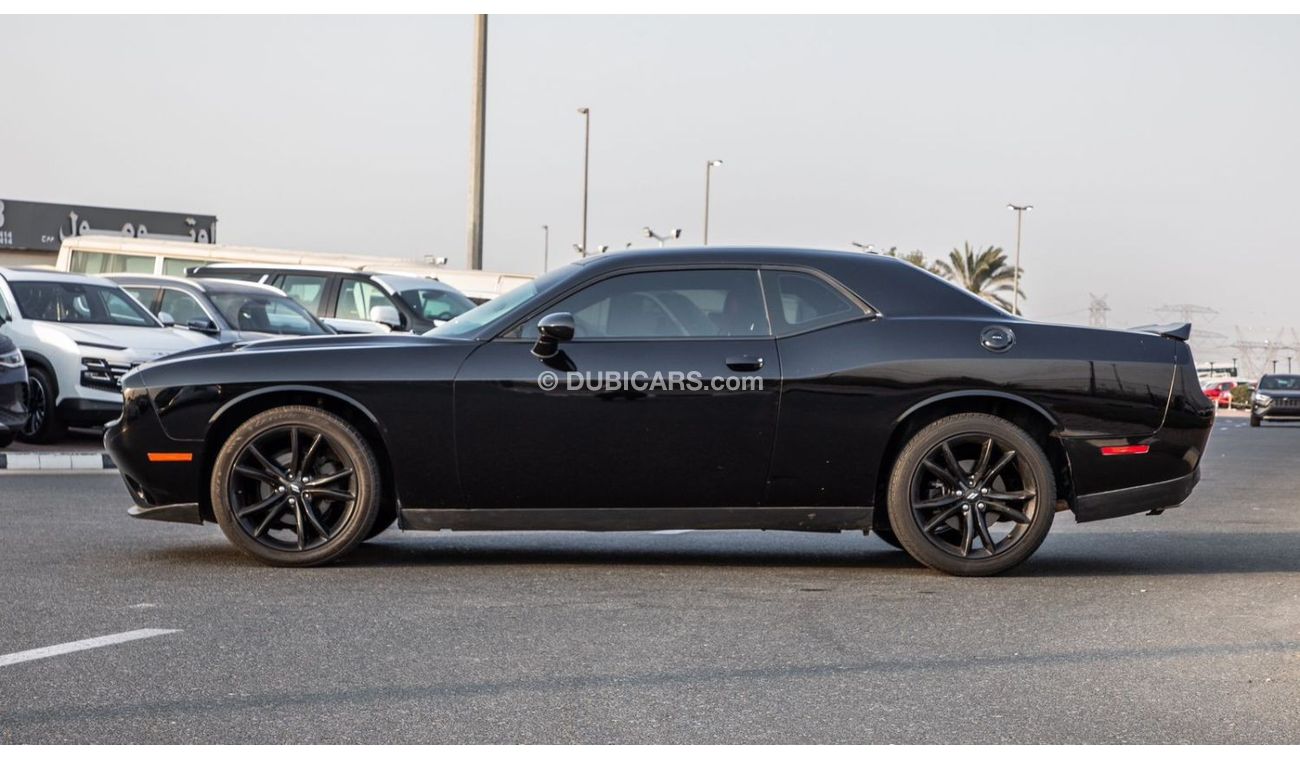 Dodge Challenger Dodge Challenger SXT V6 / 2018 / USA