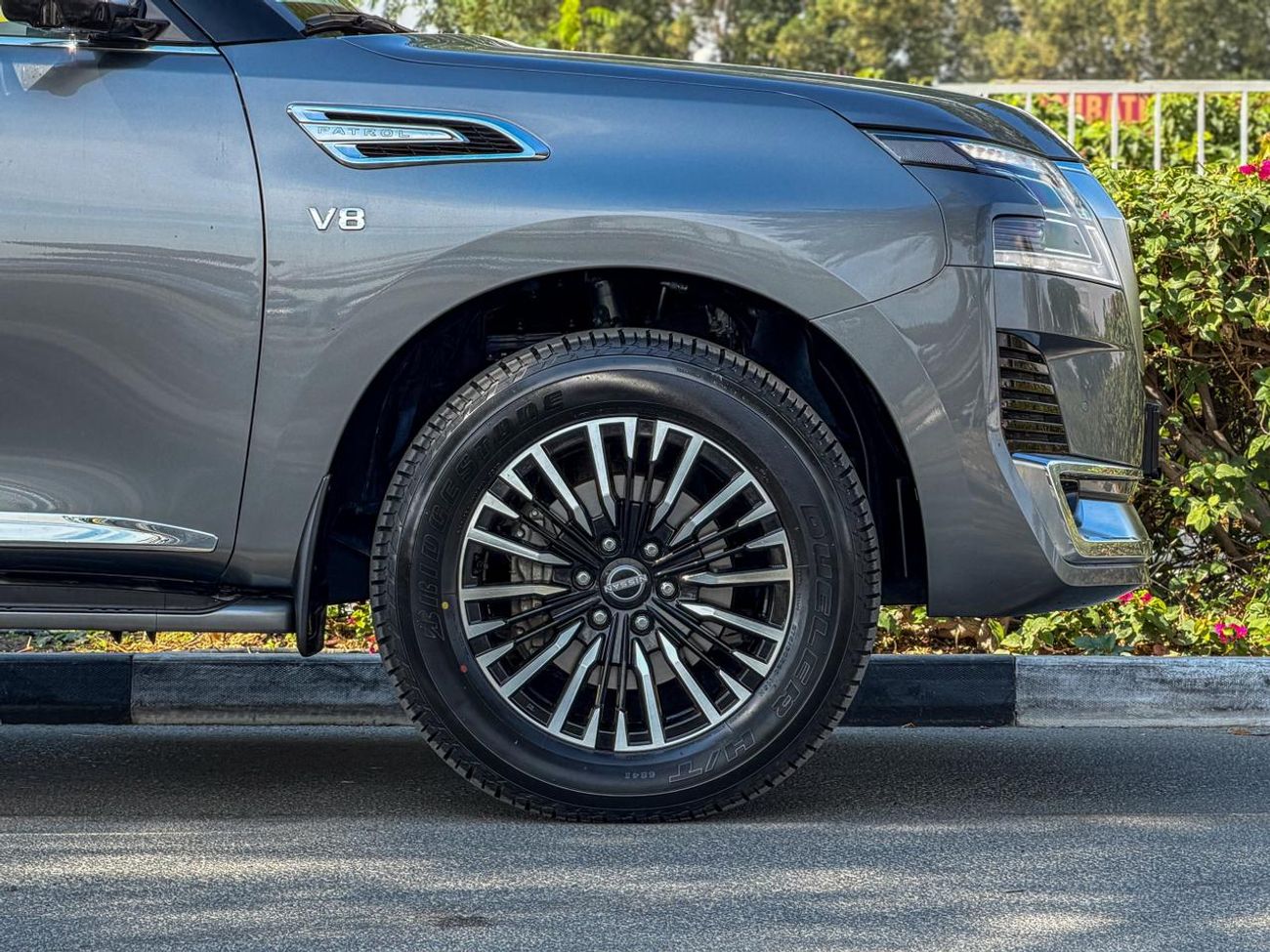 نيسان باترول LE Platinum 5.6L