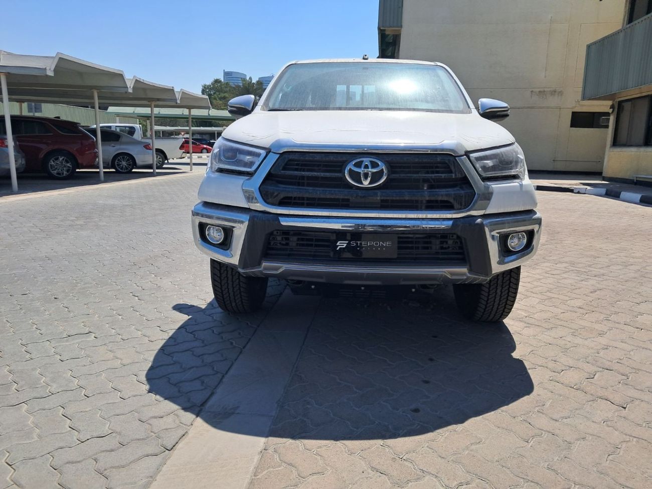 Toyota Hilux 2.7L petrol DC 4X4 GLXS-V1 AT