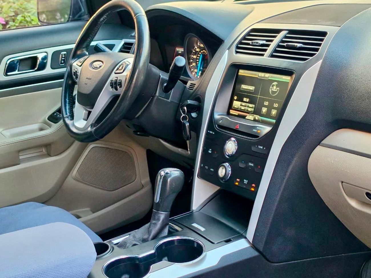 Ford Explorer XLT