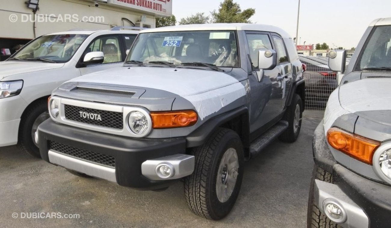 Toyota FJ Cruiser 2018 full options