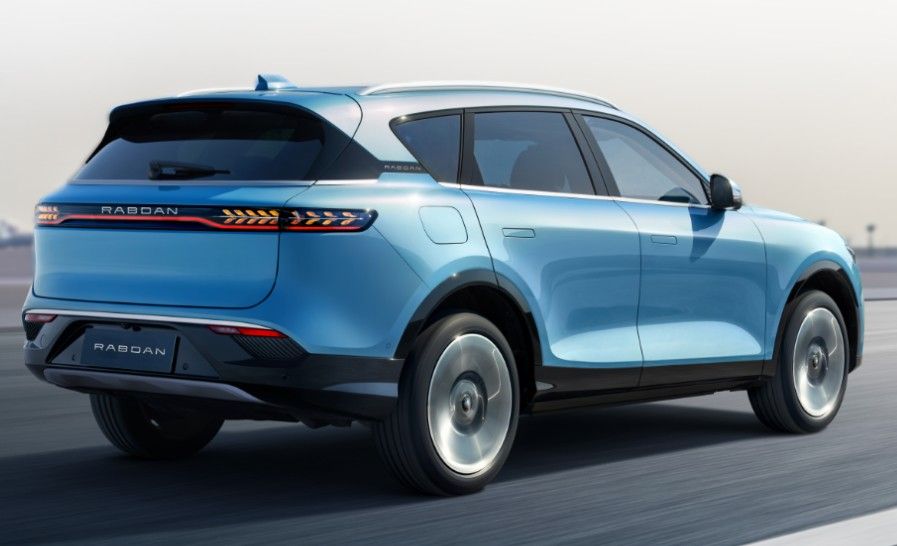 Rabdan One exterior - Rear Left Angled