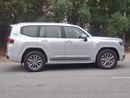 Toyota Land Cruiser 2022 MODEL DIESEL ENGINE GXR Twin Turbo  LC300 V6 Full Option Very Clean And Perfect Condition