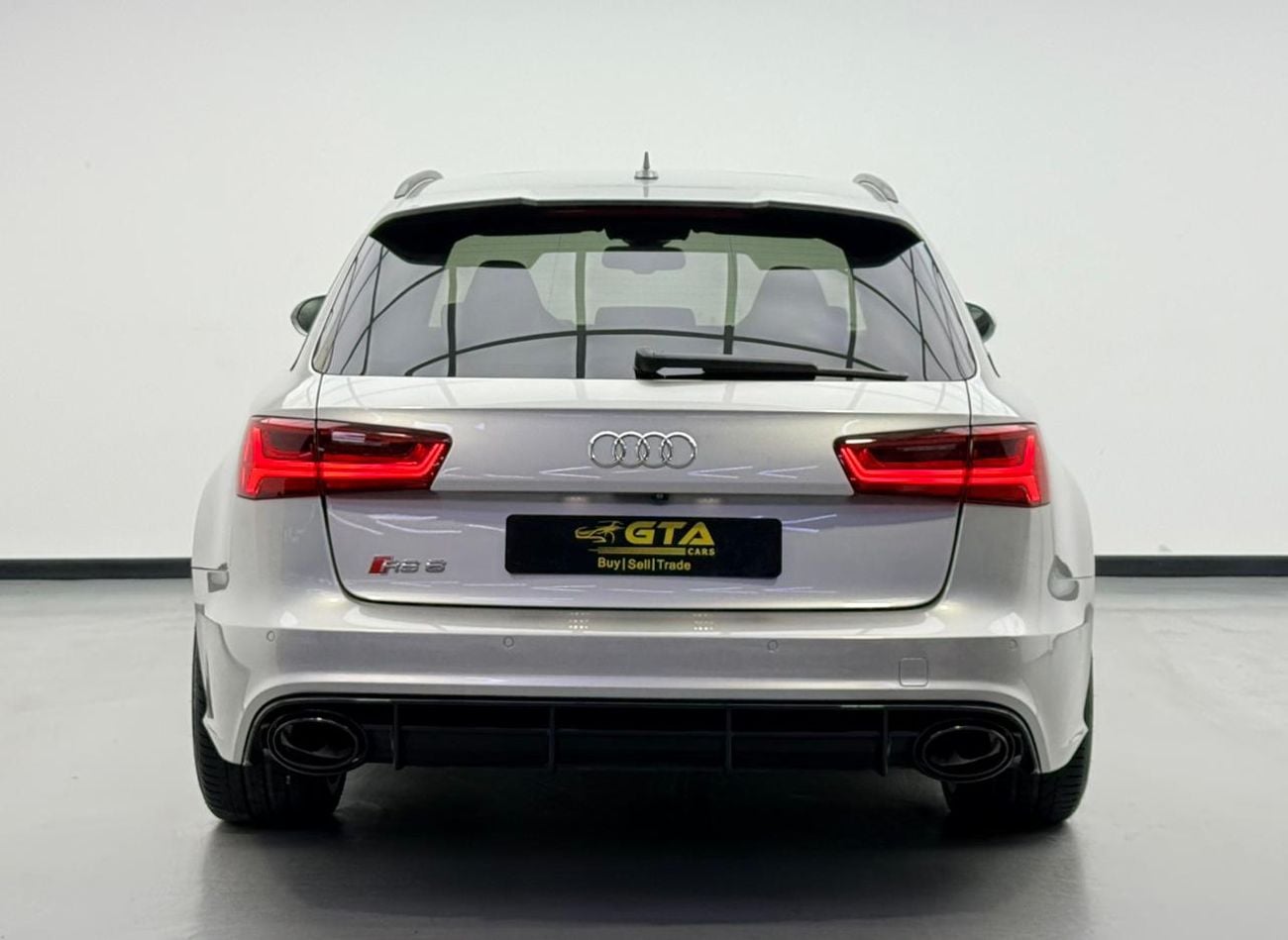 Audi RS6 Performance 4.0L 2017 Audi RS6 Performance, Full Audi Service history, GCC