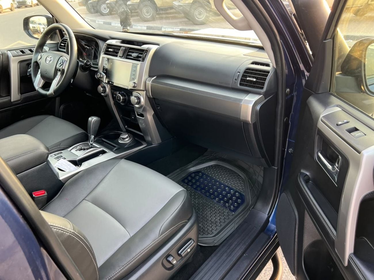 Toyota 4Runner 2024 Toyota 4Runner SR5 FullOption 4.0L  V6  - Sunroof  Rear Camera - Leather Seat  Fully Automatic