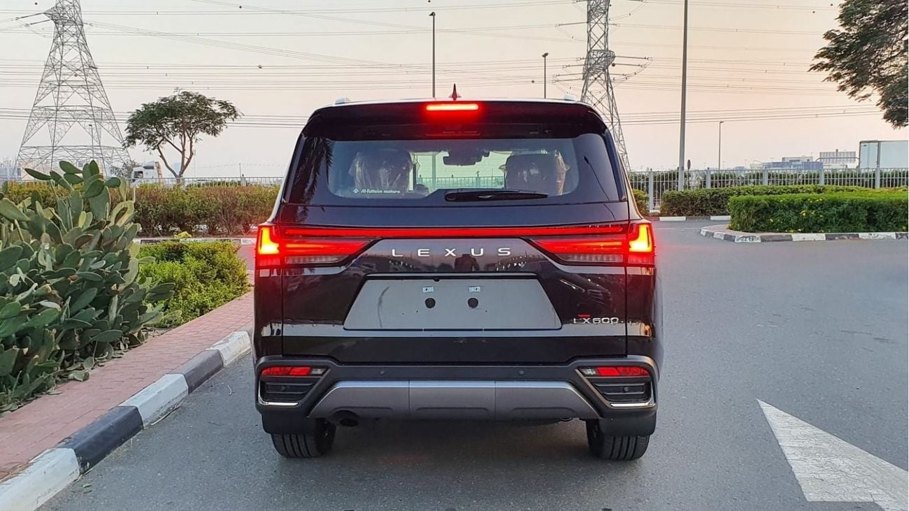لكزس LX 600 LEXUS LX 600 / VIP / 2023 MODEL / GCC SPECS / BLACK COLOUR / UNDER WARRANTY AND SERVICE CONTRACT FRO