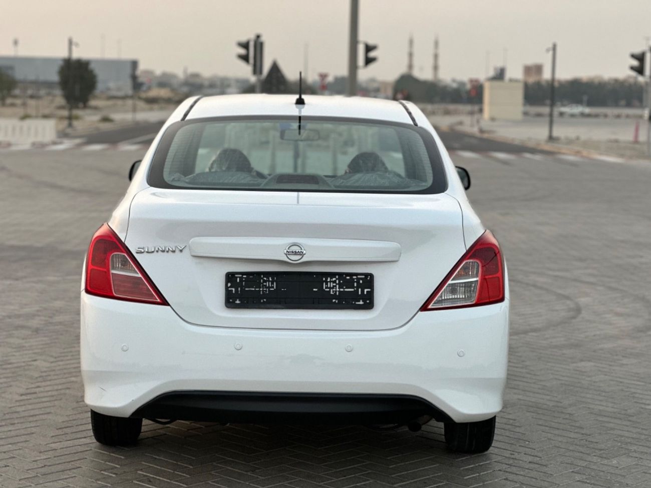 نيسان صني MODEL 2019 GCC CAR PERFECT CONDITION INSIDE AND OUT SIDE