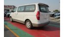 Hyundai H-1 2.4L Gasoline 12 Seats