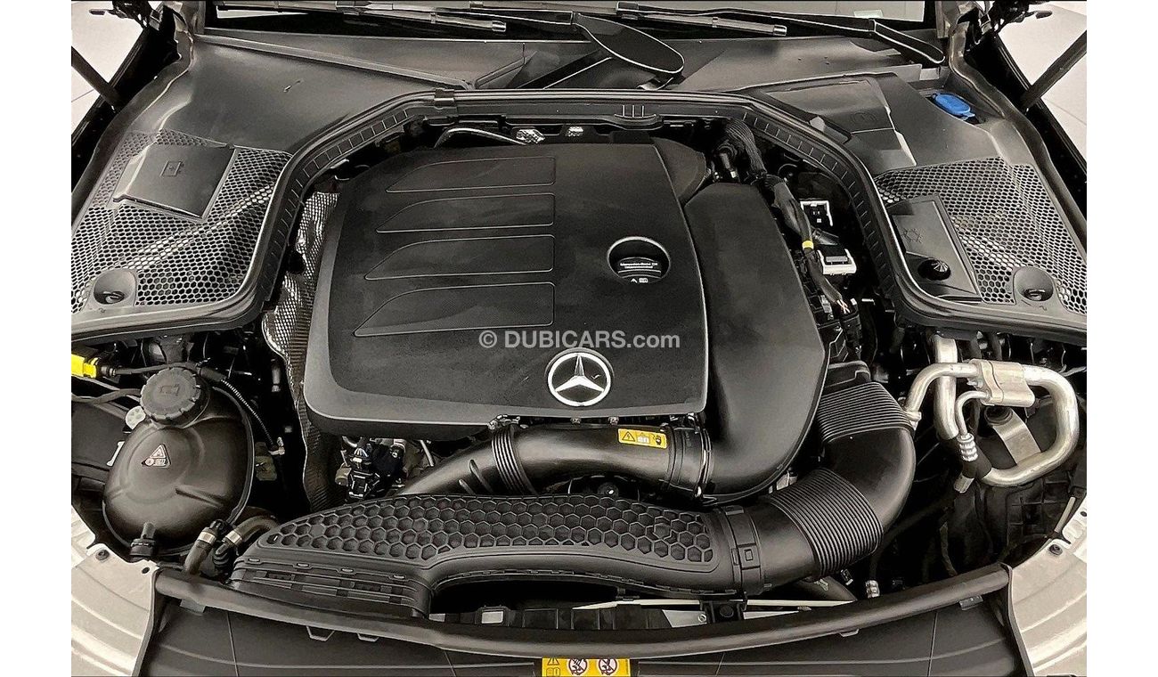 Mercedes Benz C200 Premium (AMG Line)