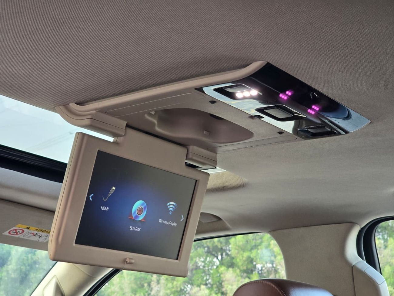 كاديلاك إسكالاد Premium Luxury 6.2L 4WD