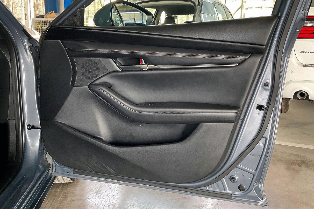 Mazda 3 Evolve | Guaranteed Warranty | 0 Down Payment