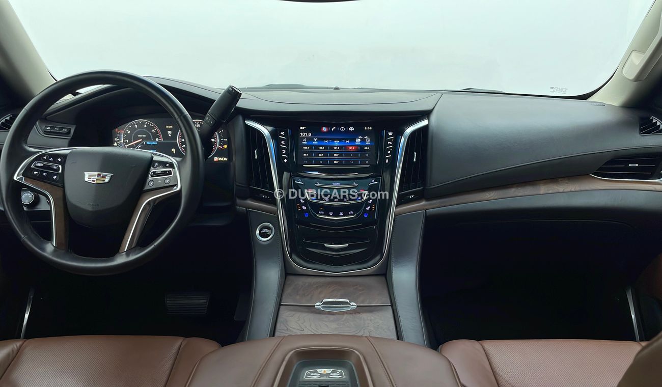 كاديلاك إسكالاد PREMIUM 6.2 | +مع الضمان | كمان تم فحص ١٥٠