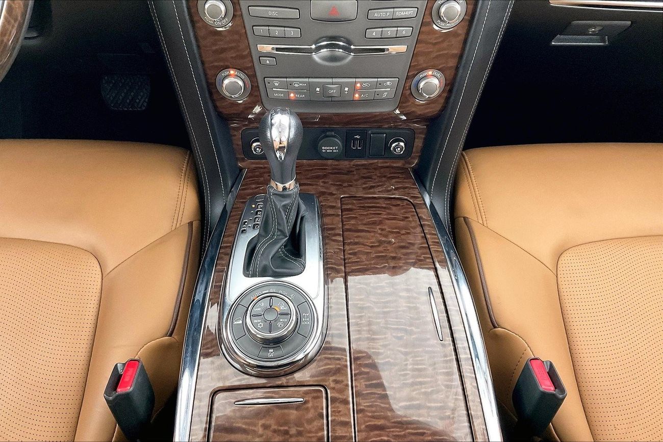 Mercedes-Benz GLS 450 Premium + (AMG Package) | Guaranteed Warranty | 0 Down Payment