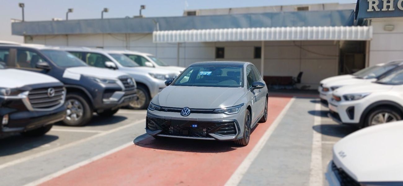 Volkswagen Golf R- TOPLINE Volkswagen Golf R-Line 1.5L Petrol 2025YM