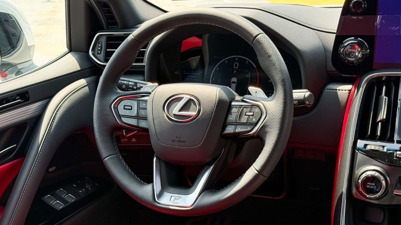 لكزس LX 700h F Sport