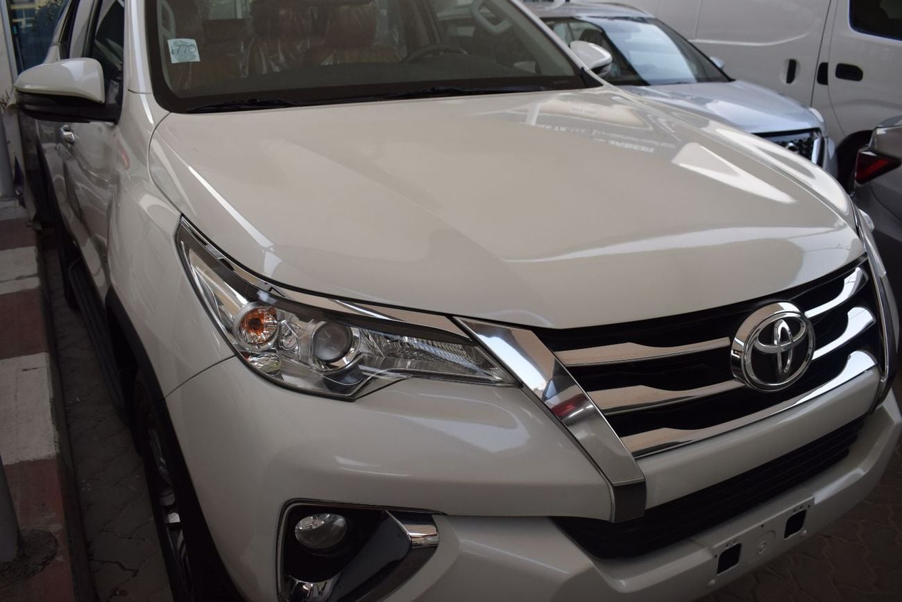 Toyota Fortuner EXR Toyota Fortuner 2.7 Ltr, model:2018.