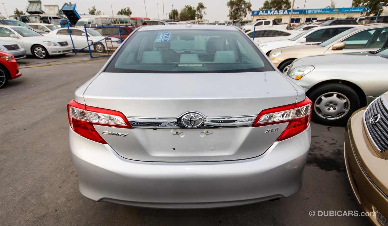 Toyota Camry XLE