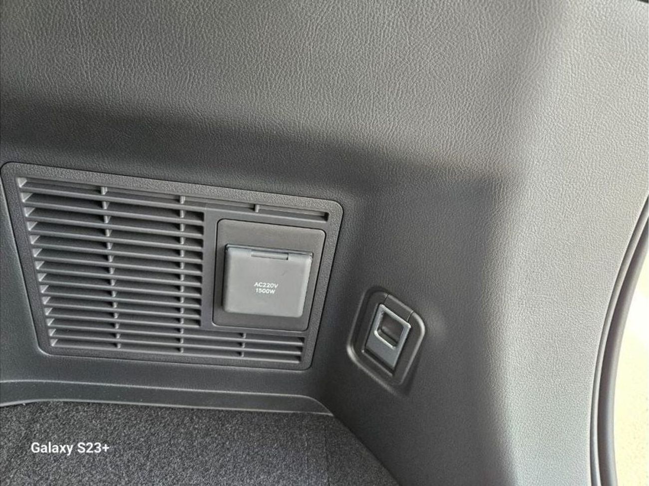 Lexus LM 350h LEXUS LM350H VIP 2024 2.5L AWD