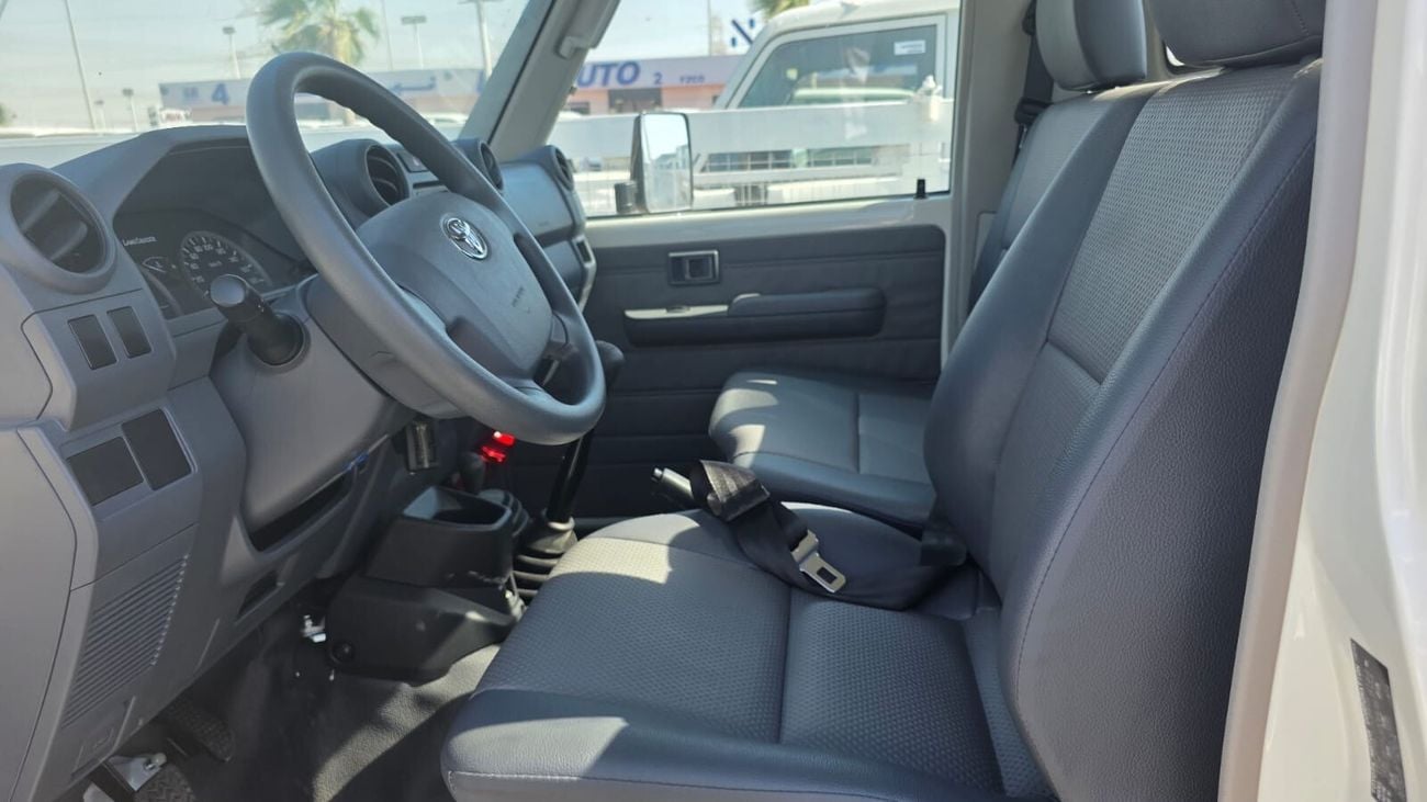 Toyota Land Cruiser Pick Up