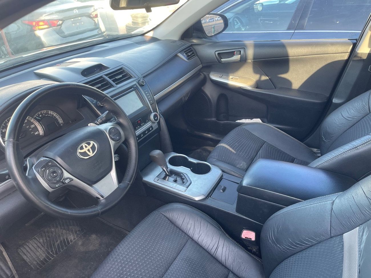 Toyota Camry SE 2.5L