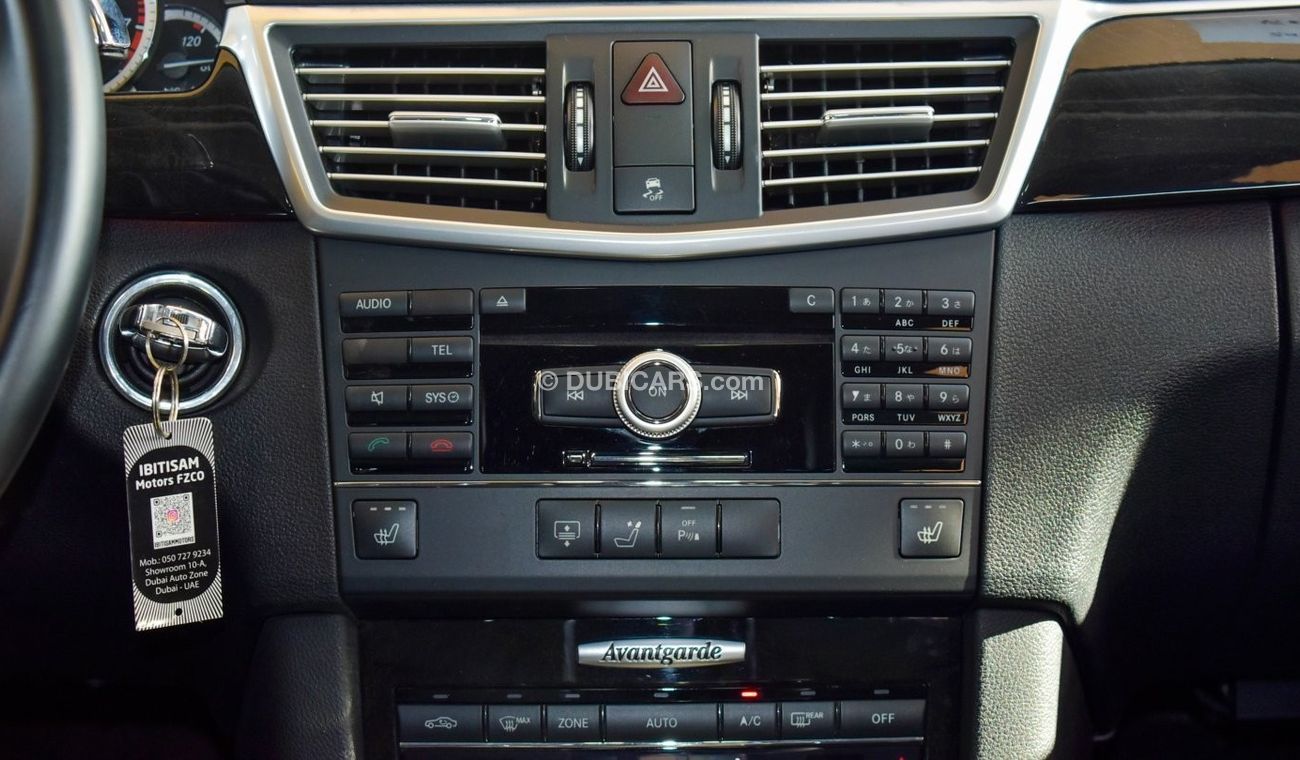 Mercedes-Benz E 350 AMG Bodykit E550 Badge