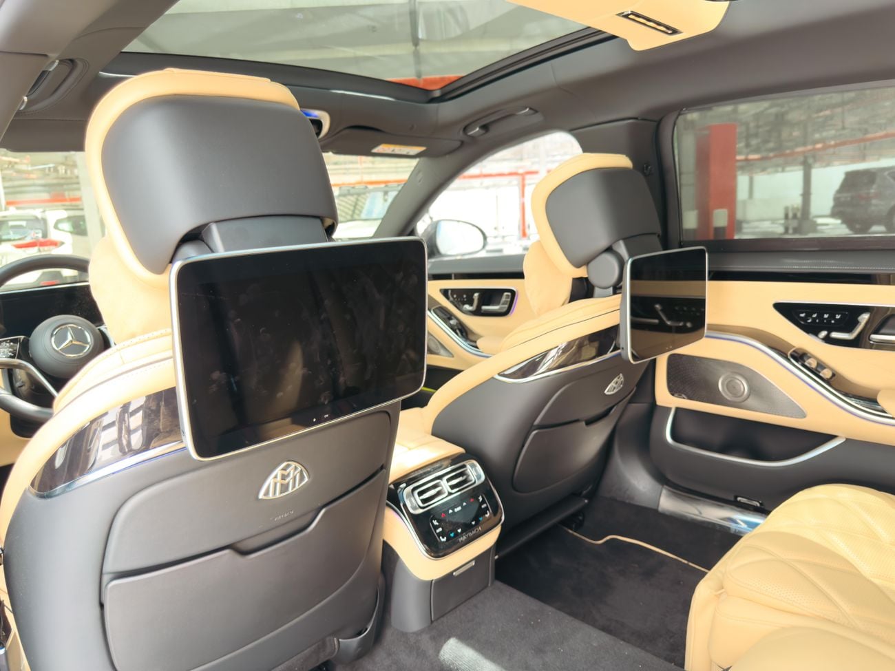 Mercedes Maybach S680 Maybach