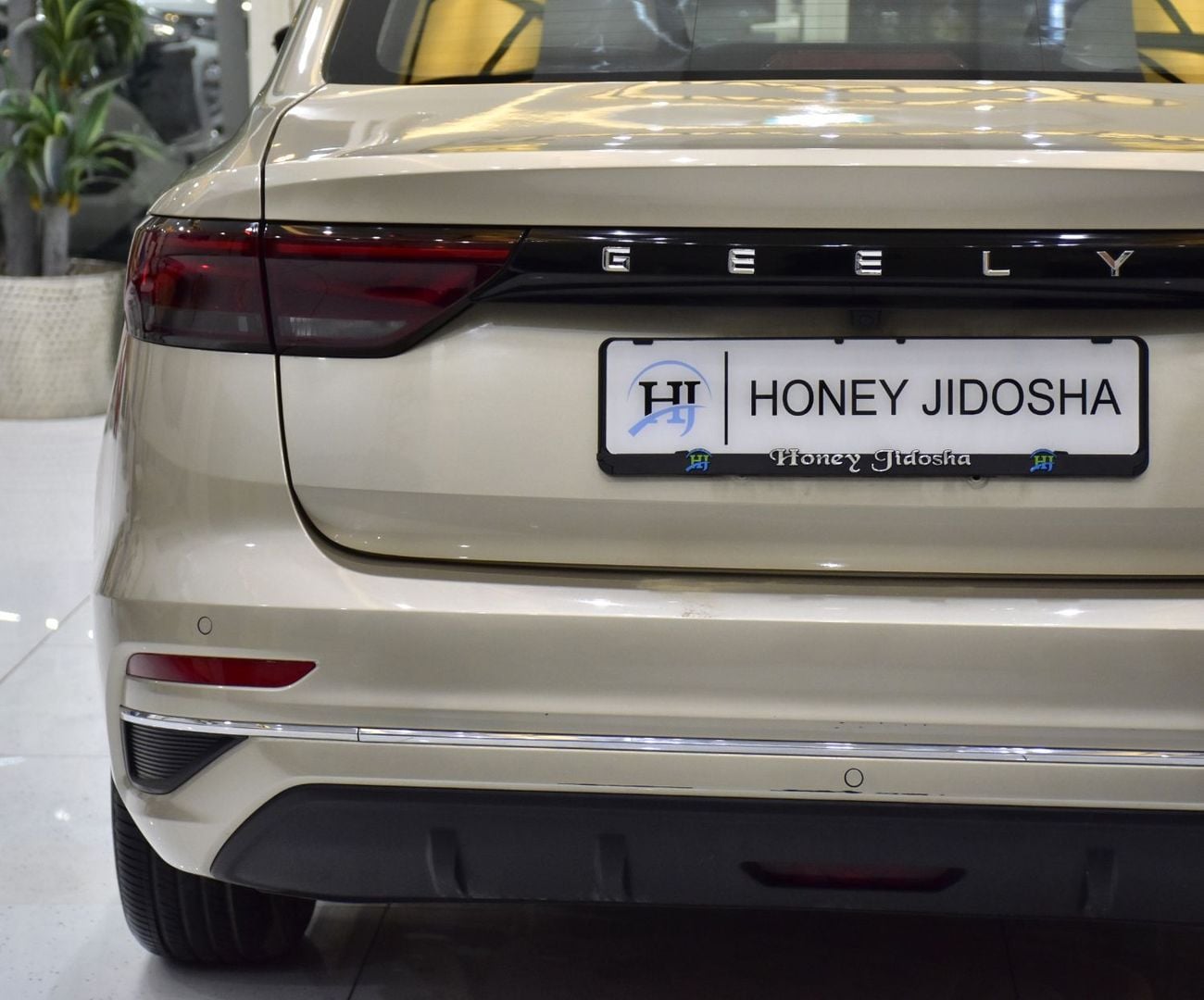 Geely Emgrand EXCELLENT DEAL for our Geely Emgrand 1.5L ( 2024 Model ) in Golden Color GCC Specs