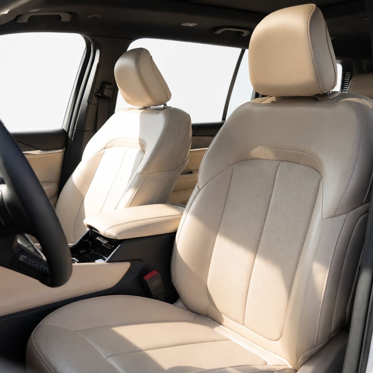 Jeep Grand Cherokee L LIMITED 2,011 P.M • 0% Downpayment • Grand Cherokee L Limited • 1 Year Warranty