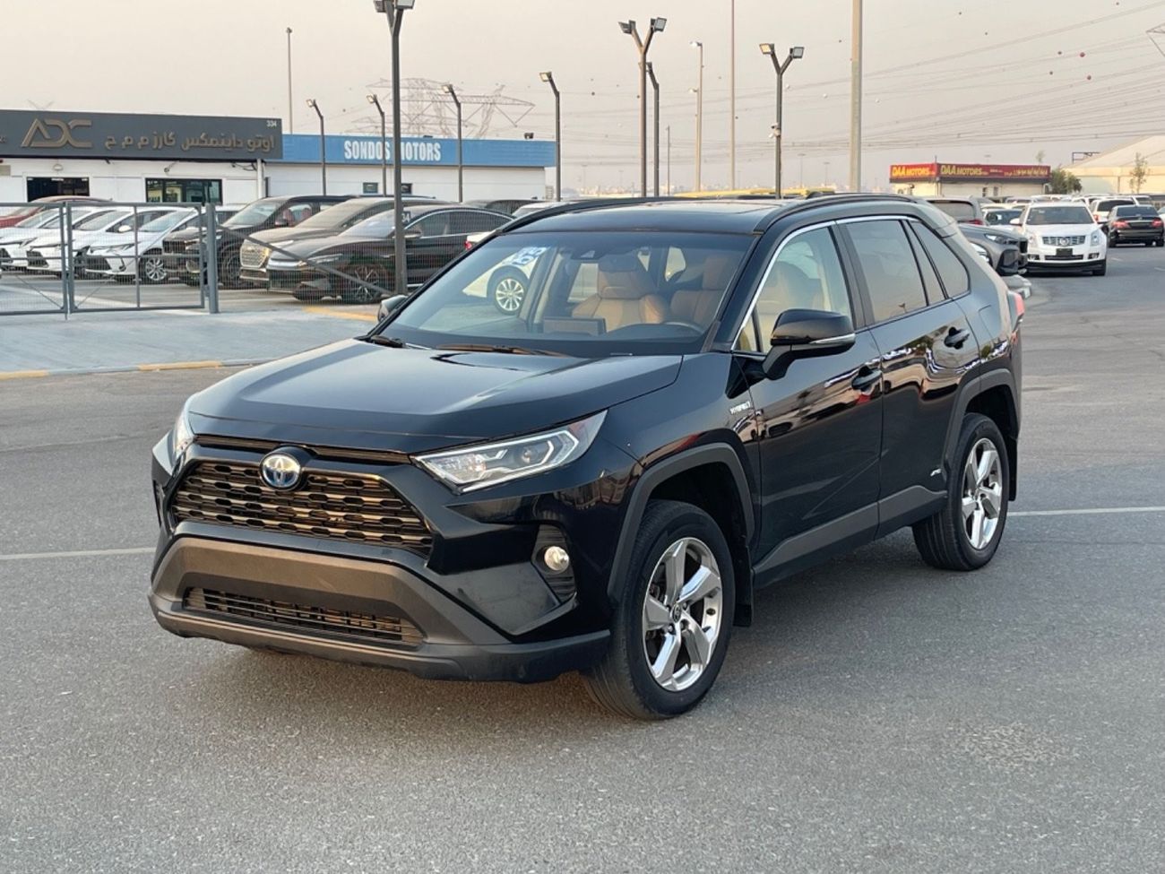 Toyota RAV4 2021 TOYOTA RAV4 XLE PREMIUM HYBRID 4x4 FULL OPTIONS IMPORTED FROM USA