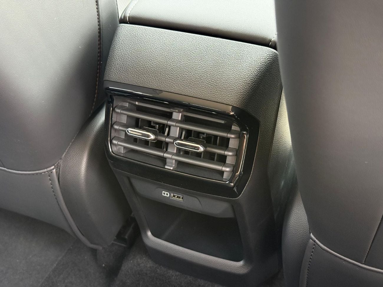 أم جي وان Standard 1.5L Petrol 2024 Export Price @ 48,500 AED