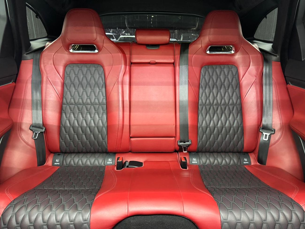 جاكوار F بيس SVR 5.0L