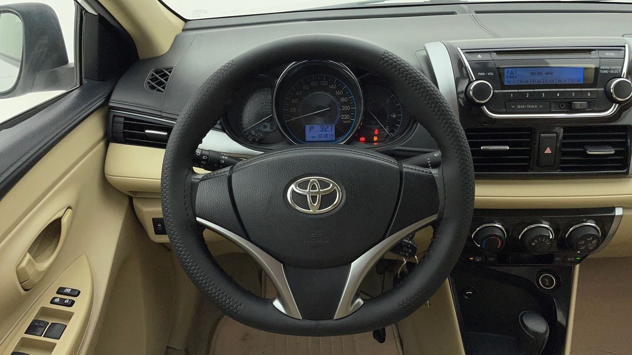 تويوتا يارس SE 1.5 | بدون دفعة مقدمة | اختبار قيادة مجاني للمنزل