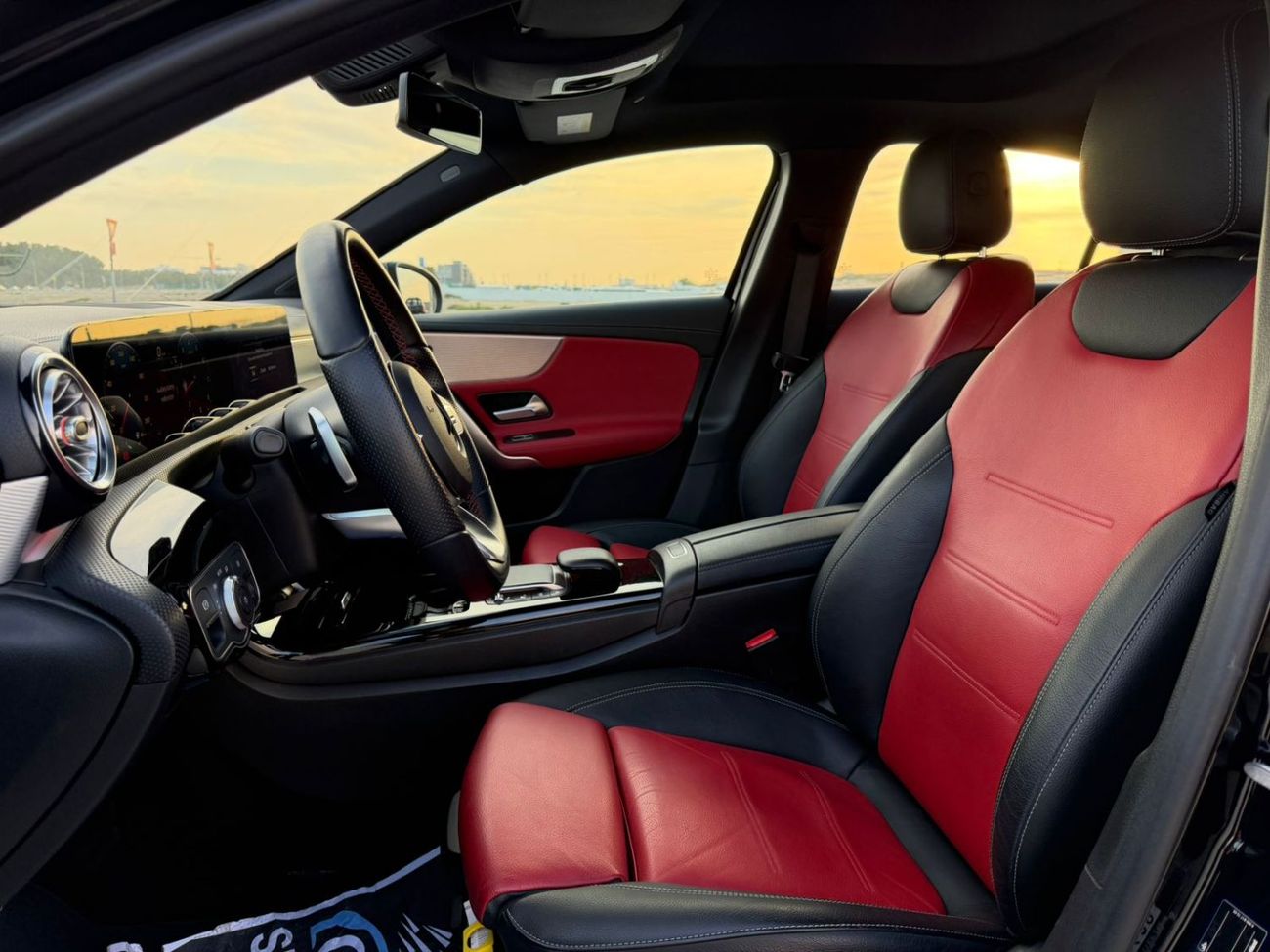 Mercedes-Benz A 200 Premium 2.0L