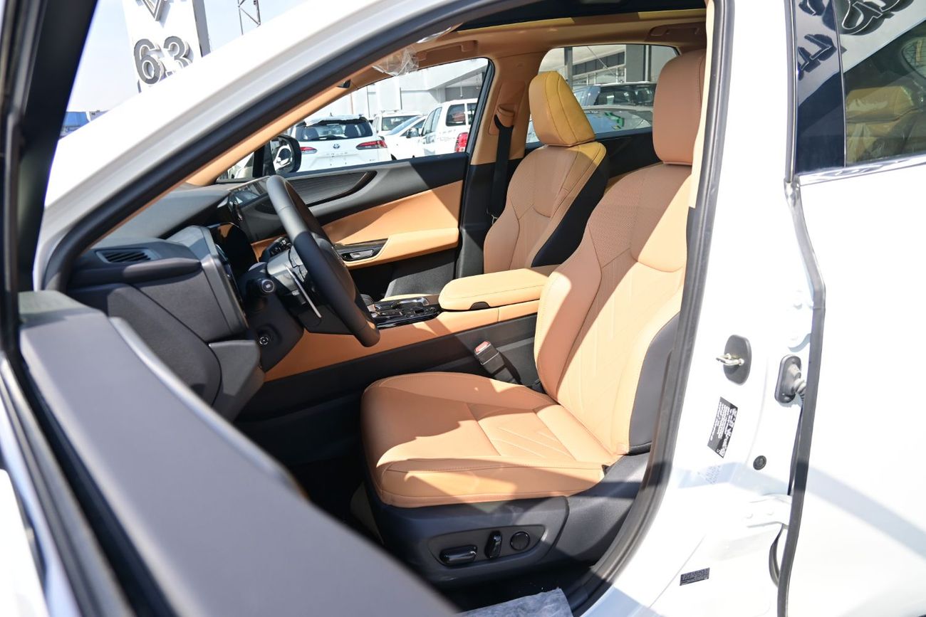 لكزس NX350h Lexus NX350h Platinum 2.5L Hybrid AWD, Model 2025 Color White