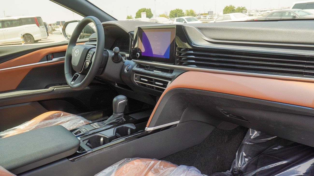 Toyota Camry LE PETROL 2.5 L