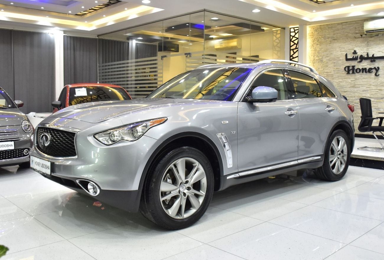 إنفينيتي QX70 LUXURY EXCELLENT DEAL for our Infiniti QX70 ( 2020 Model ) in Silver Color GCC Specs