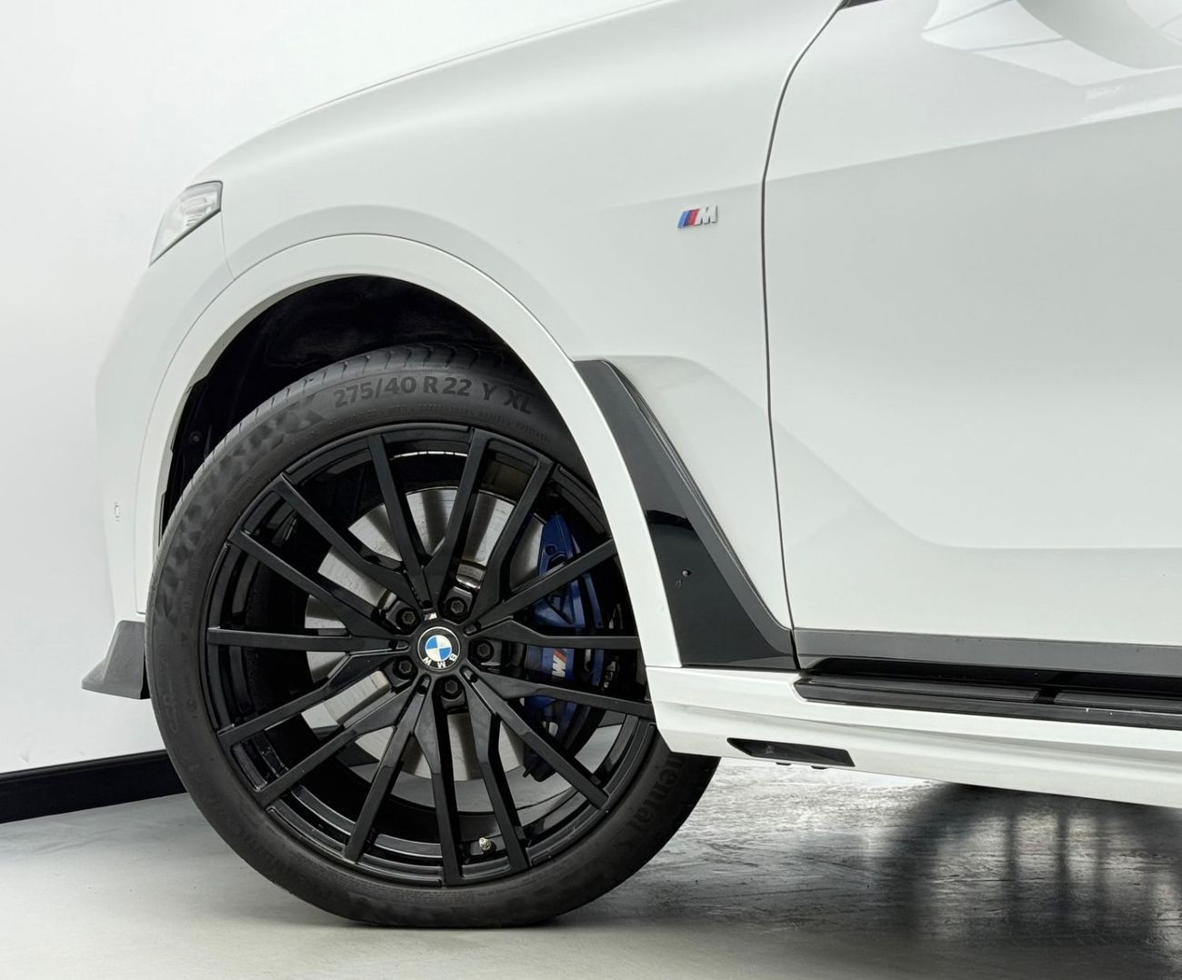 BMW X7 XDrive50i 4.4L 2019 BMW X7 XDrive50i M-Sport, Warranty, Full BMW Service History, 7 Seater, GCC