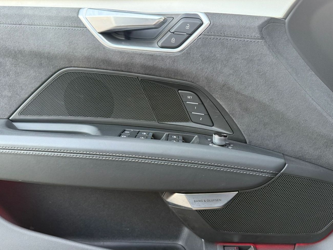 أودي اي ترون GT RS