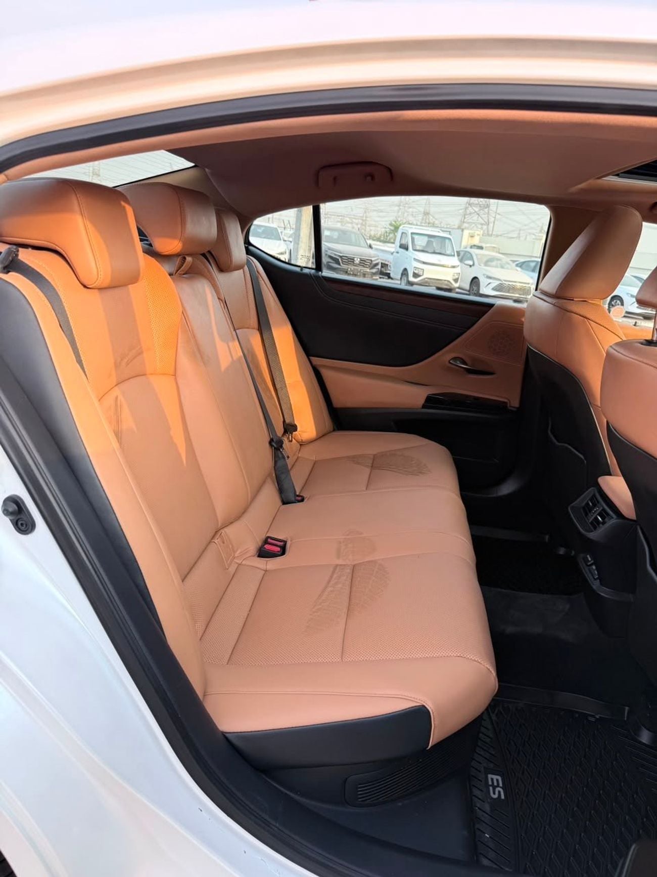 Lexus ES300h