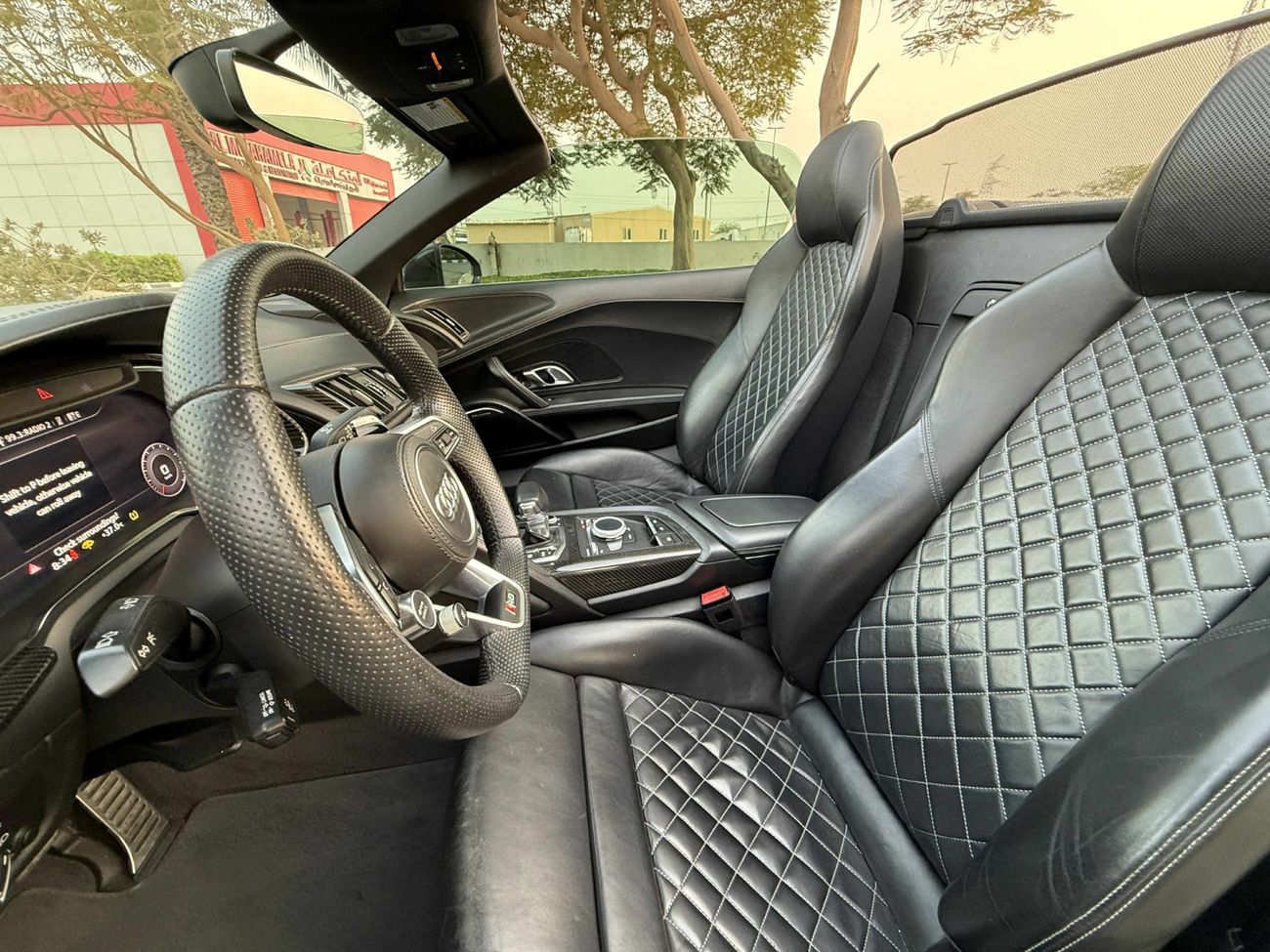 Audi R8 Spyder FSI 5.2L