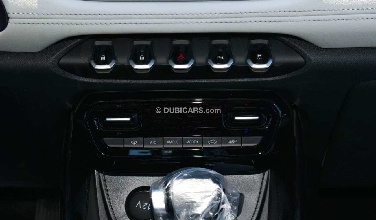 Chevrolet Captiva Black/black 1.5L ⛽ petrol SUV FWD 7 Seats with sun roof